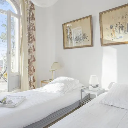 Exceptional With Terrace - - Welkeys * Anglet